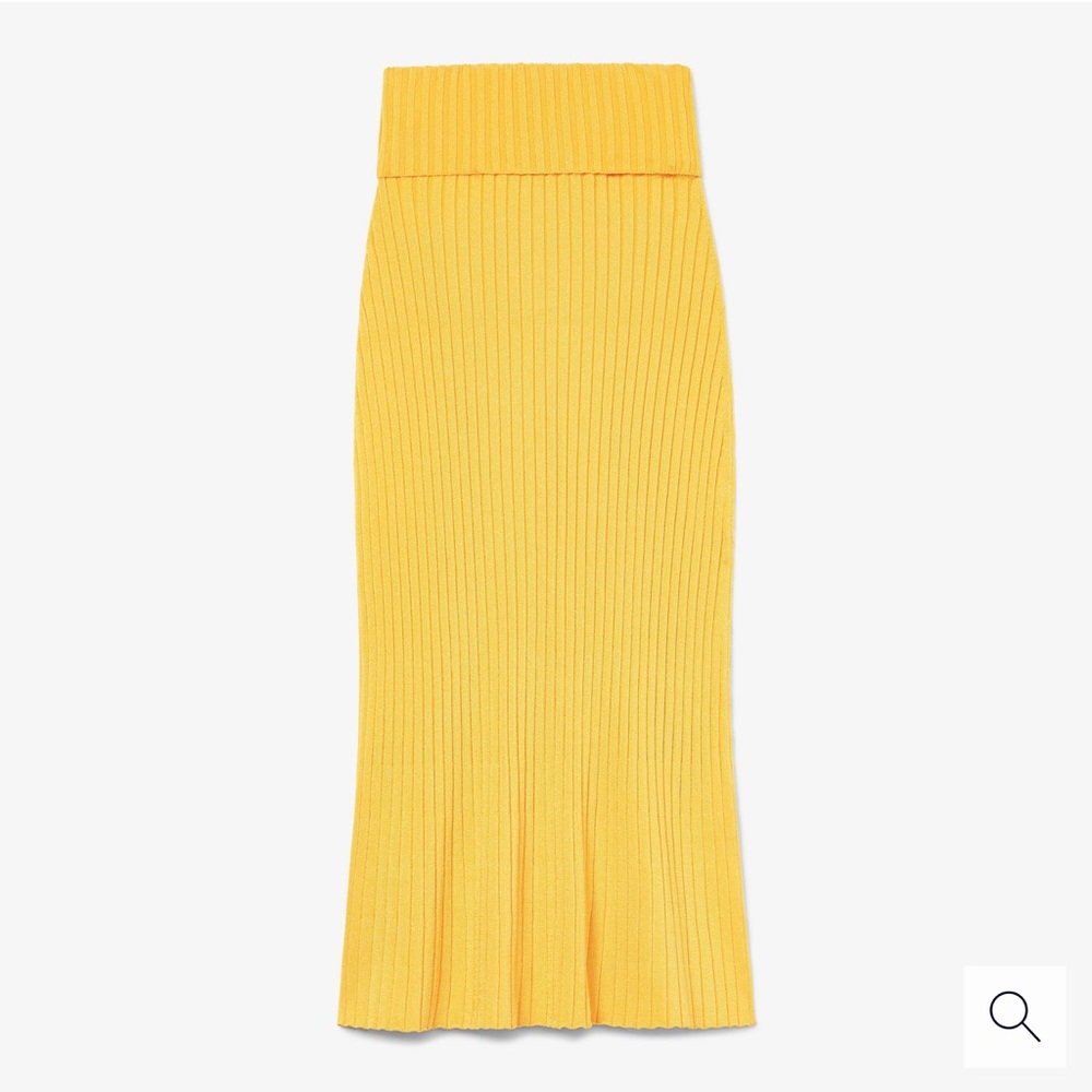 MM Lefleur York Ribbed Tuscan Midi Skirt